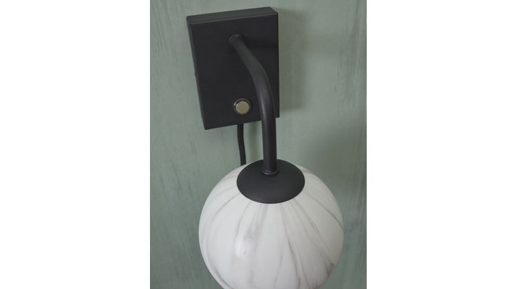 It's about RoMi Carrara Wandlamp