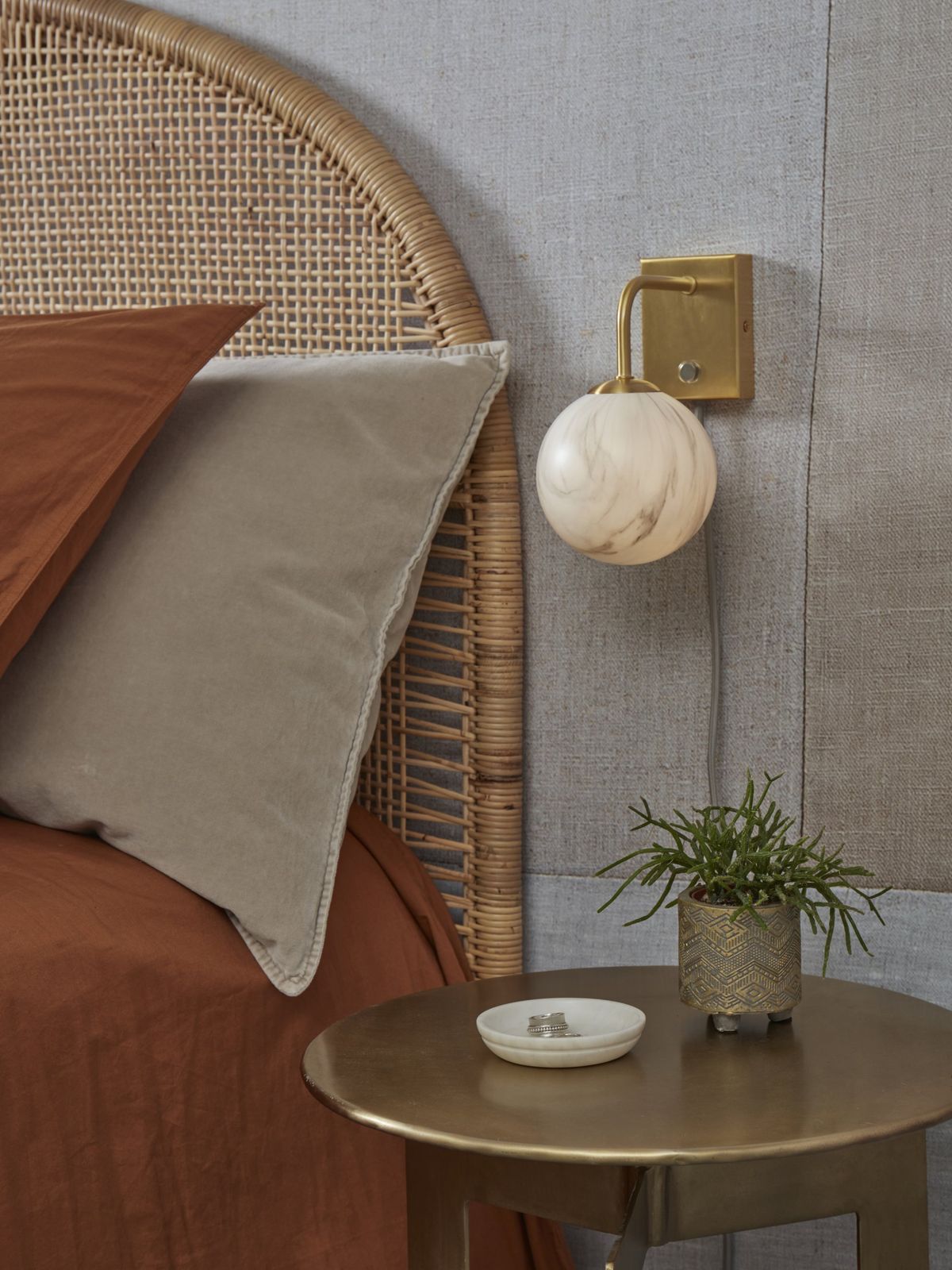 It's about RoMi Carrara Wandlamp