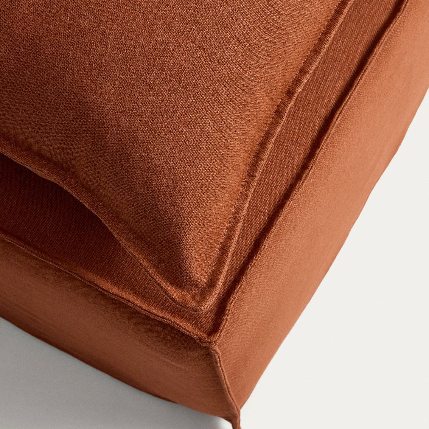 Kave Home Anarela Hocker