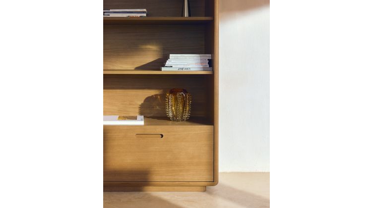 Kave Home Arelida Vitrinekast
