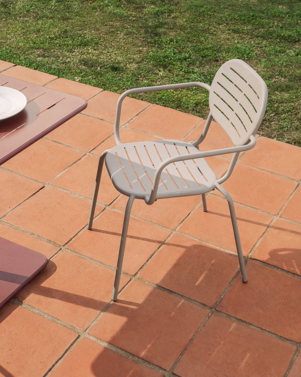 Kave Home Brai Tuin Armstoel