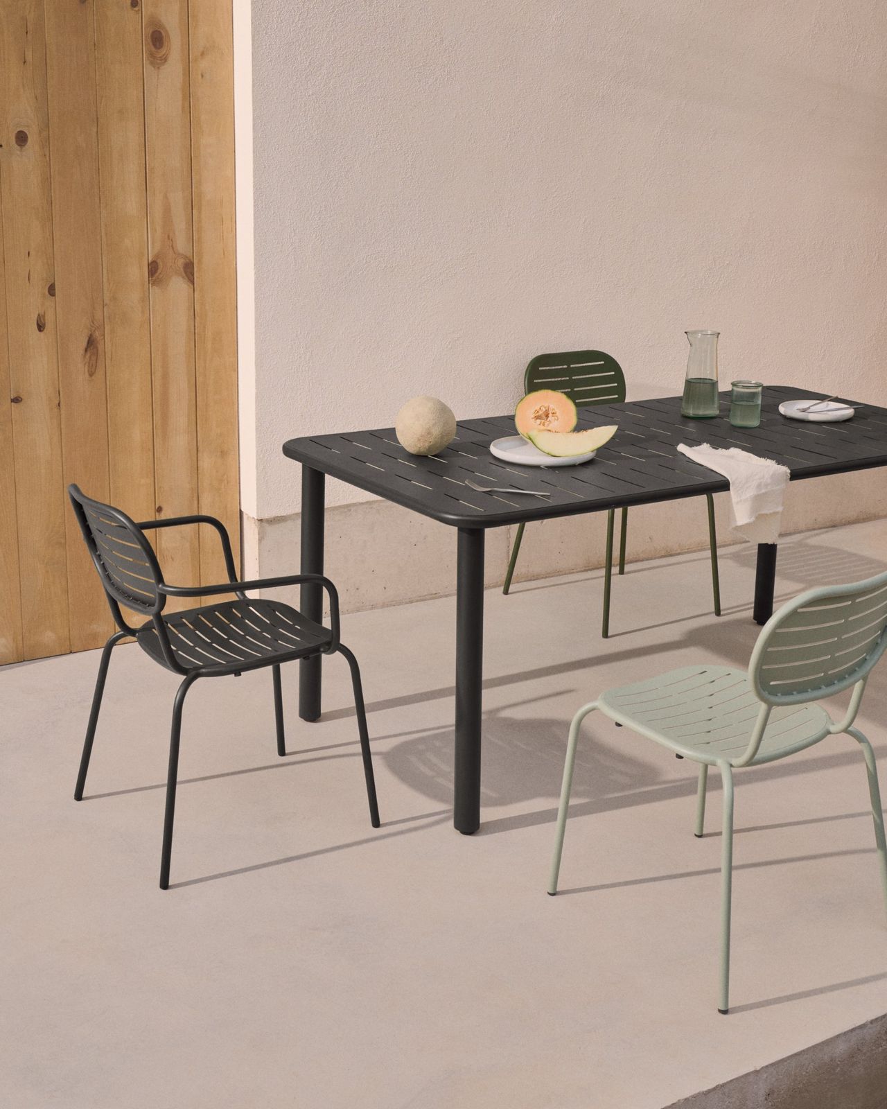Kave Home Brai Tuintafel
