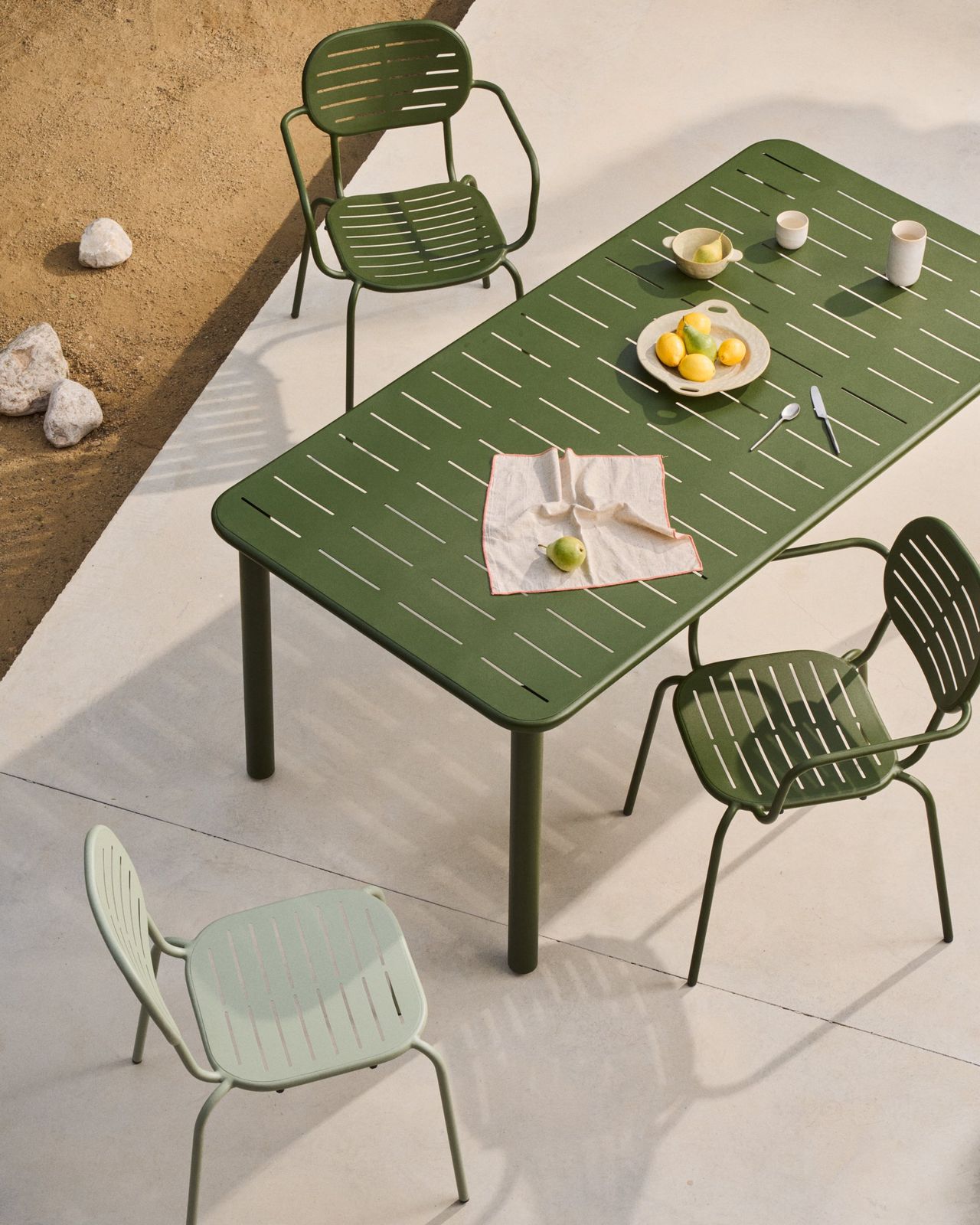 Kave Home Brai Tuintafel