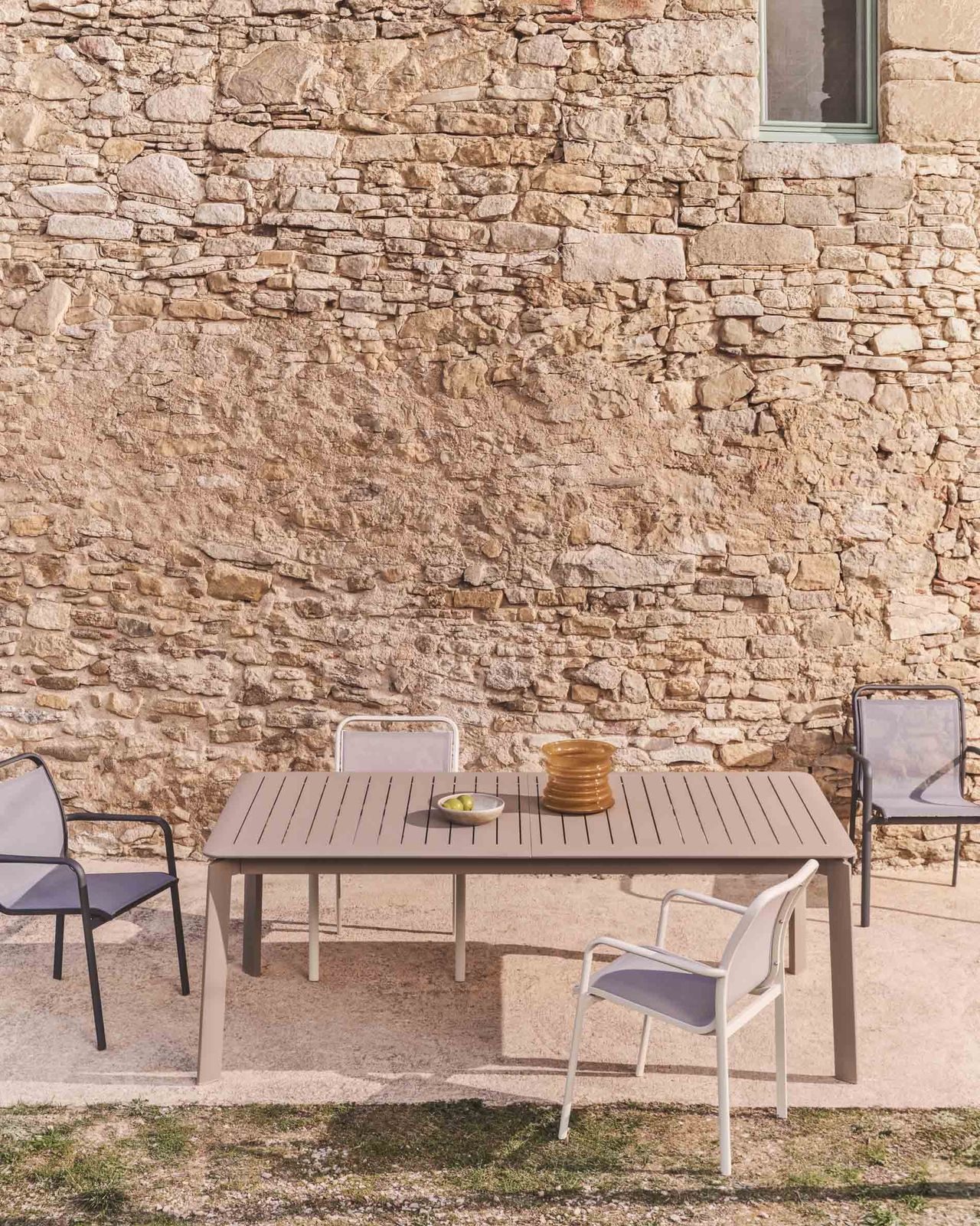 Kave Home Brela Uitschuifbare Tuintafel