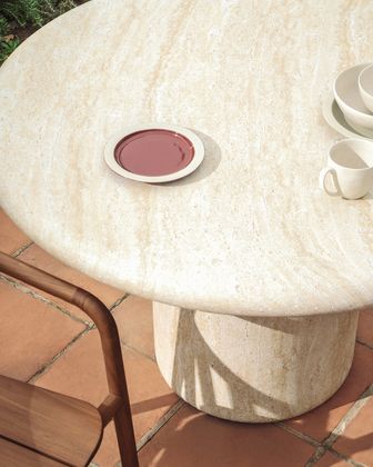 Kave Home Drasi Outdoor Eettafel