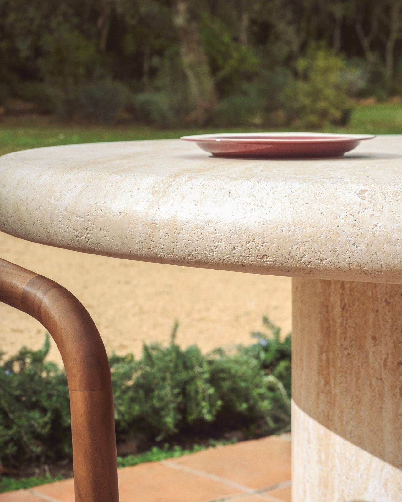 Kave Home Drasi Outdoor Eettafel