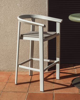 Kave Home Erice Lage Tuin Barkruk