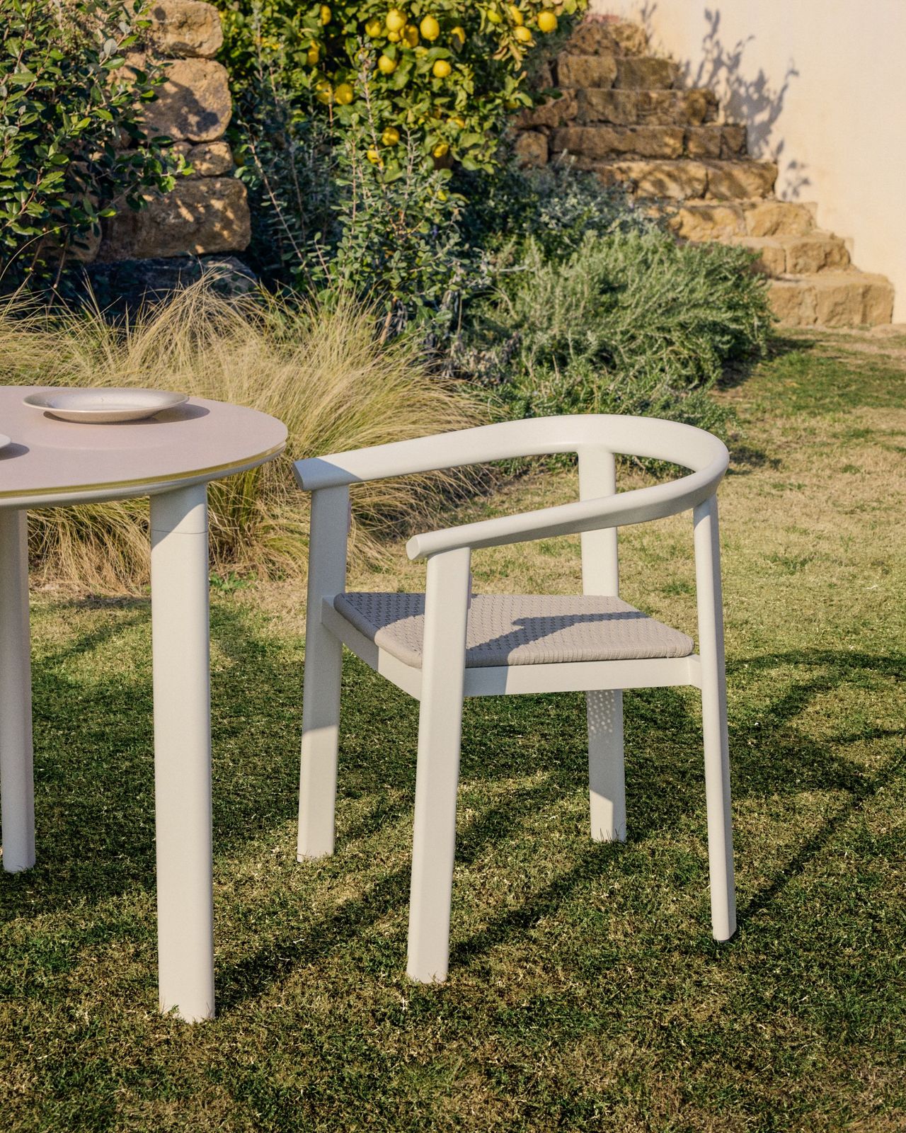 Kave Home Erice Tuinstoel