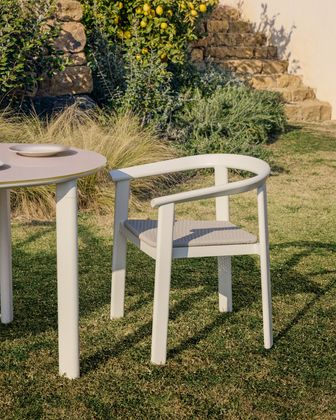 Kave Home Erice Tuinstoel