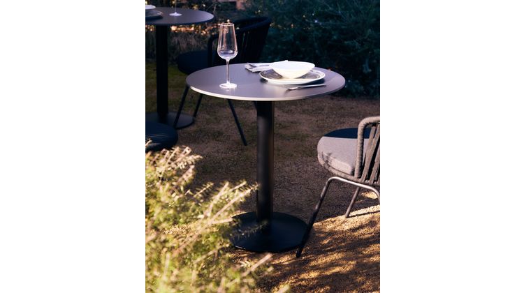 Kave Home Esilda Outdoor Bistrotafel