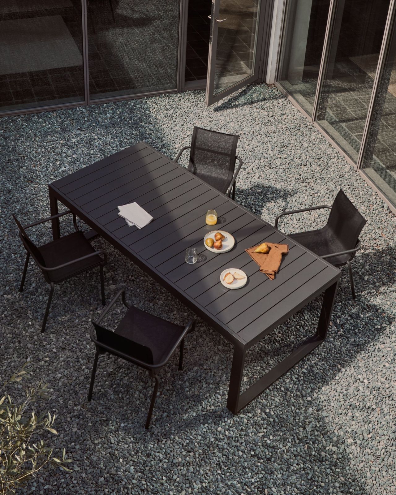 Kave Home Galdana Tuintafel