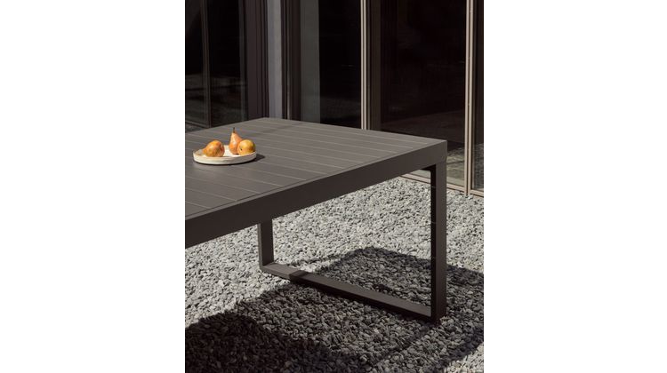 Kave Home Galdana Tuintafel