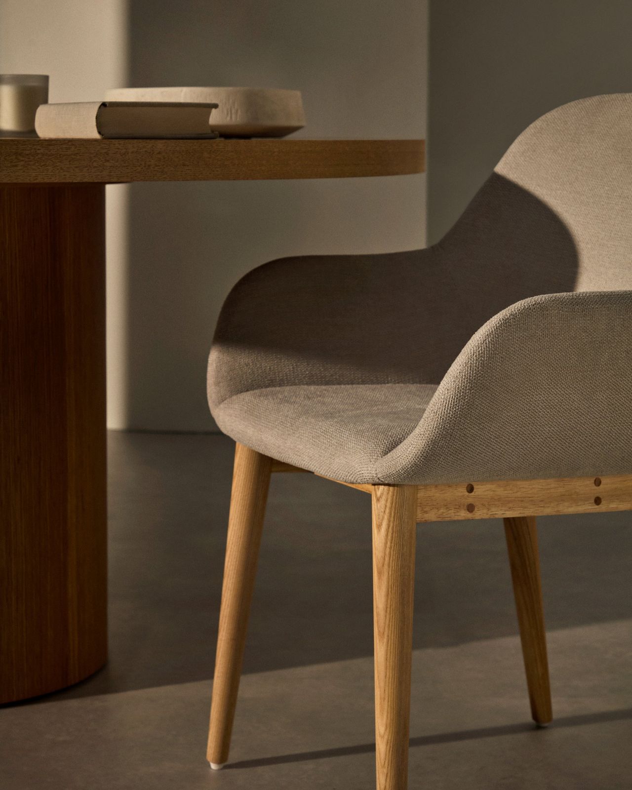 Kave Home Konna Essenhout Eetkamerstoel