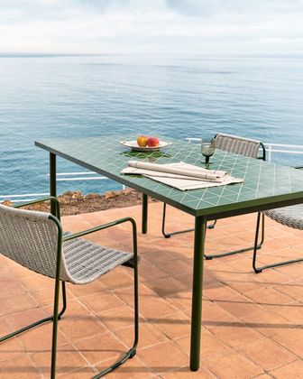 Kave Home Maurina Groen Tuintafel