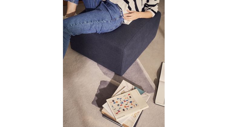 Kave Home Neom Hocker