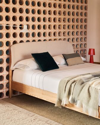 Kave Home Octavia Bed