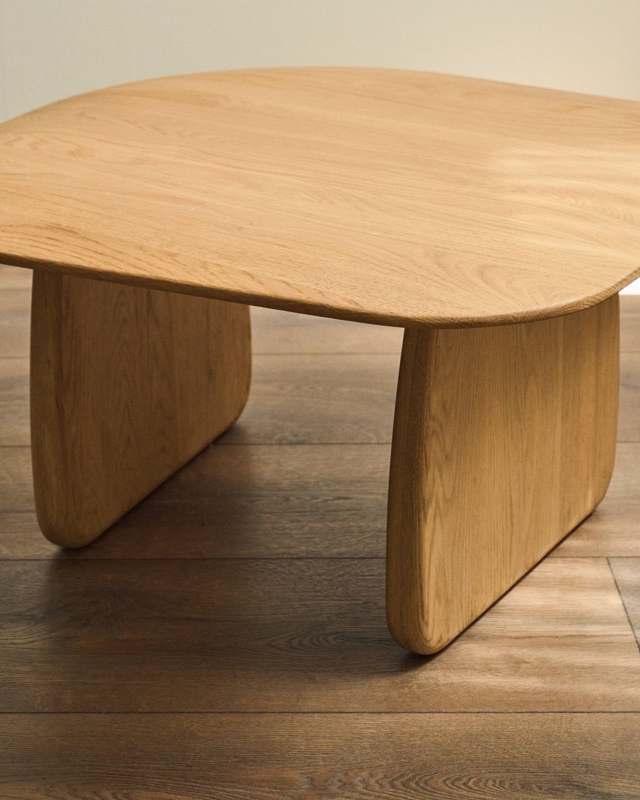 Kave Home Pirita Bijzettafel