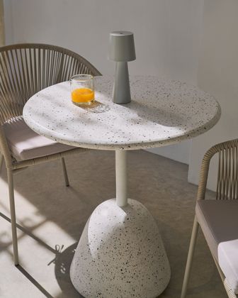 Kave Home Saura Tuintafel
