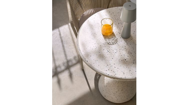 Kave Home Saura Tuintafel