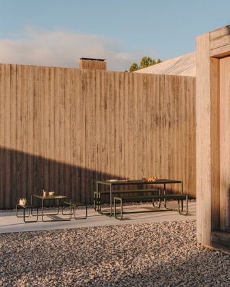 Kave Home Sotil Outdoor Tuintafel + Bankje