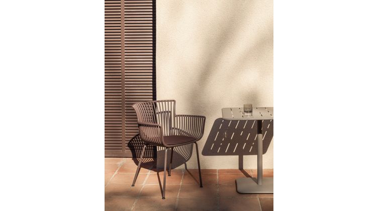 Kave Home Surpika Tuinstoel