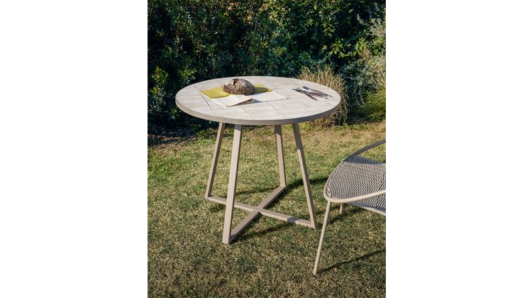 Kave Home Tella Outdoor Bistrotafel