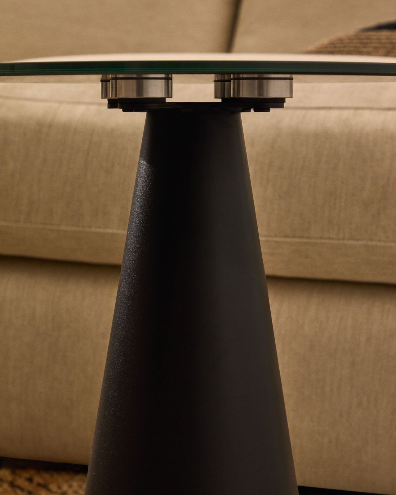 Kave Home Wilshire Bijzettafel