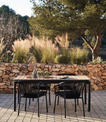 Kave Home Xelida Tuinstoel