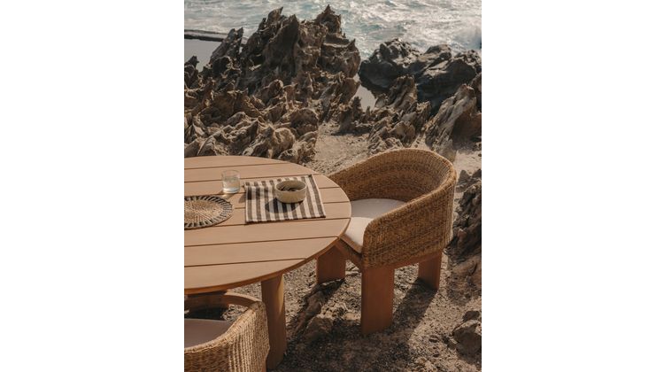 Kave Home Xoriguer Tuinstoel