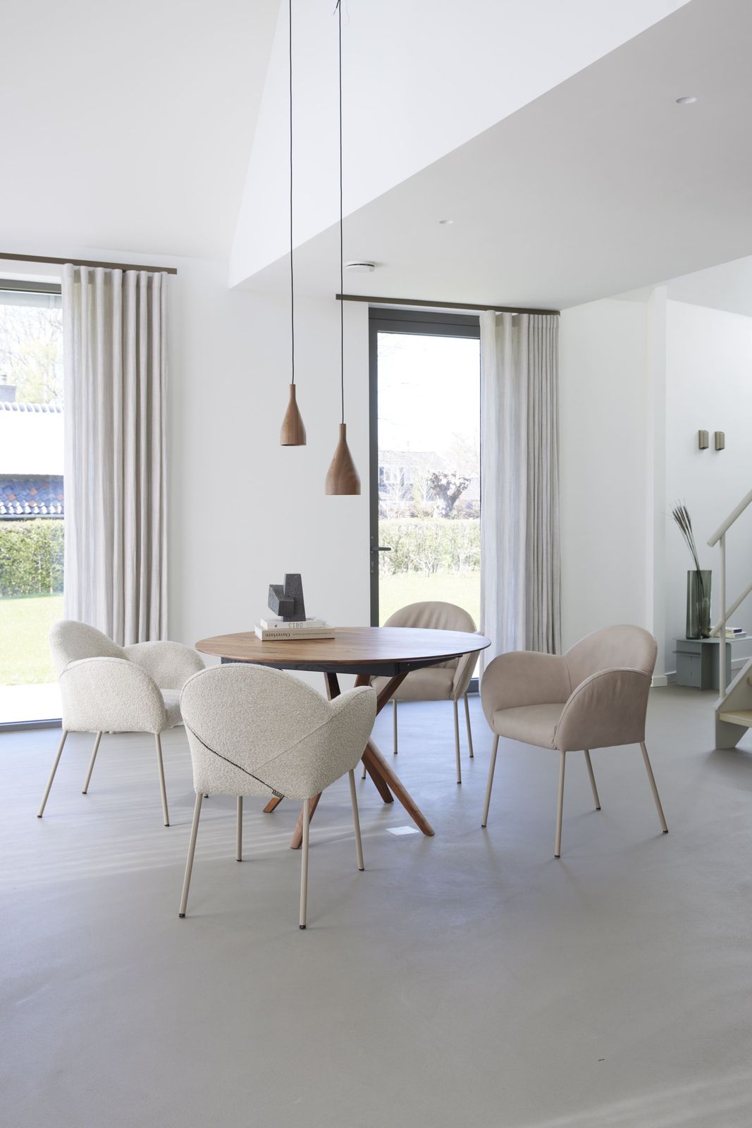 LABEL Vandenberg Aletta Eetkamerstoel