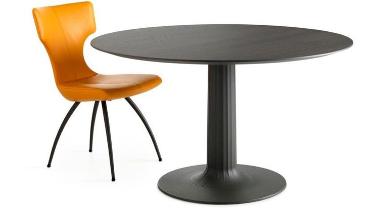 Leolux Columna Eettafel