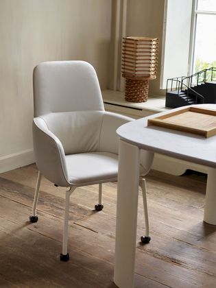 Leolux Tico Eettafel