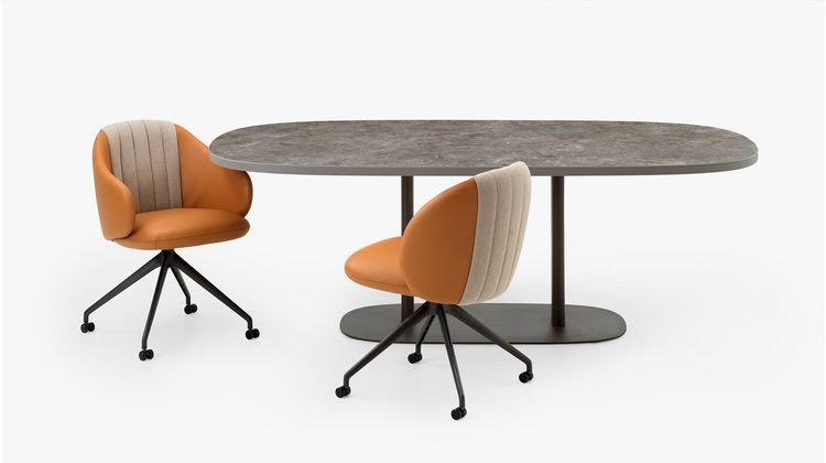 Leolux Toveri Eettafel