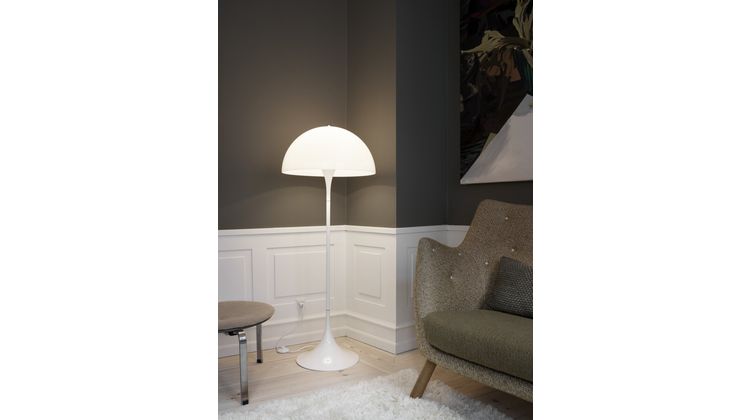Louis Poulsen Panthella  Vloerlamp