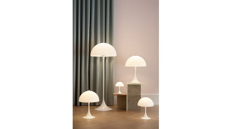 Louis Poulsen Panthella  Vloerlamp
