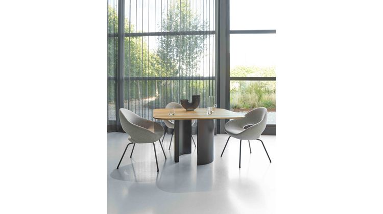 Metaform Nubo Eettafel