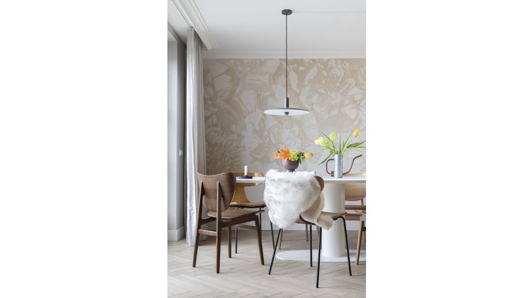 Metaform Orfis Eettafel