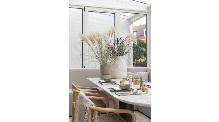 Metaform Orfis Eettafel