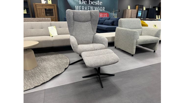 Montèl Chef Outlet Fauteuil + Hocker