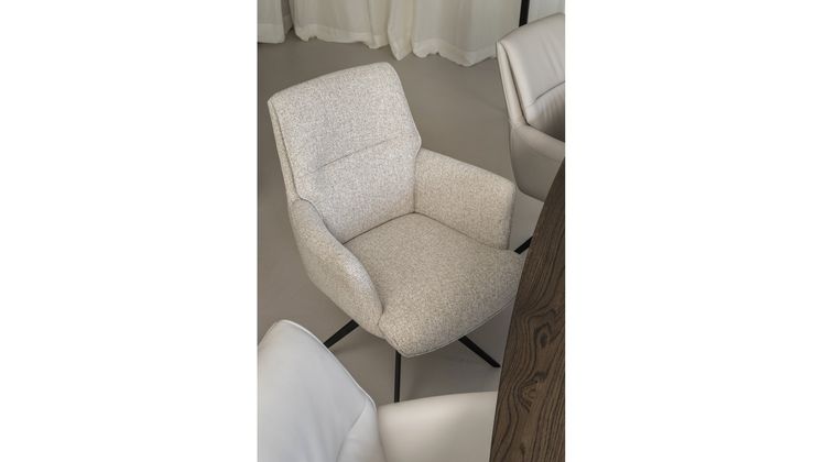 Montèl Luna Shell Eetkamerstoel