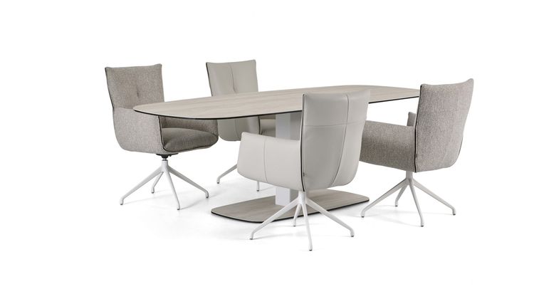 Montèl Yuno Eettafel
