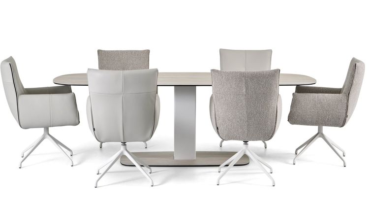 Montèl Yuno Eettafel