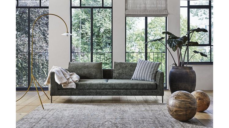 Montis Daley Soft Bank