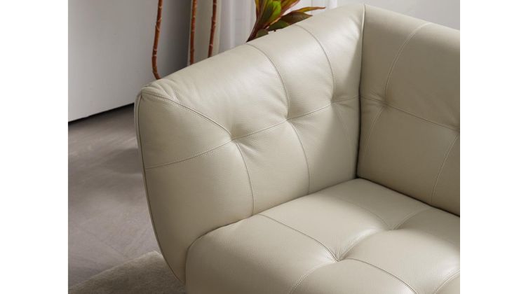 Movani Anava Zitbank