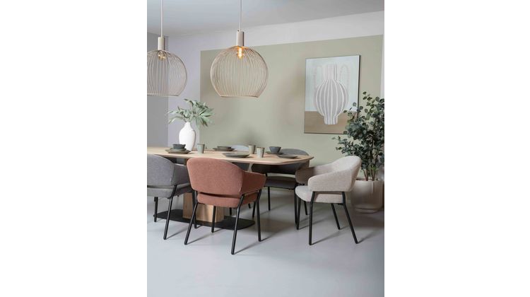 Movani Nour Armstoel