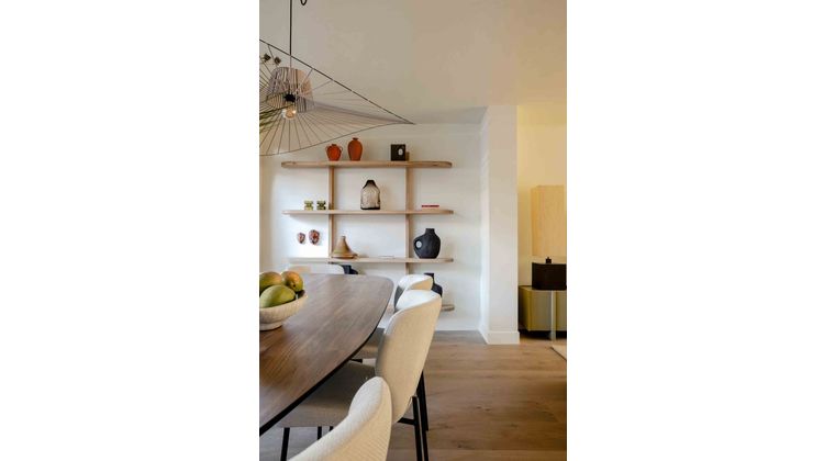 Movani Sharon Eettafel