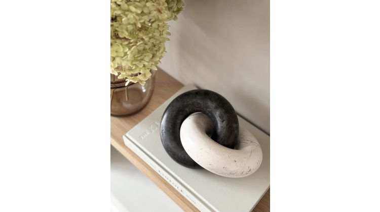 MUST Living Chain Ornament