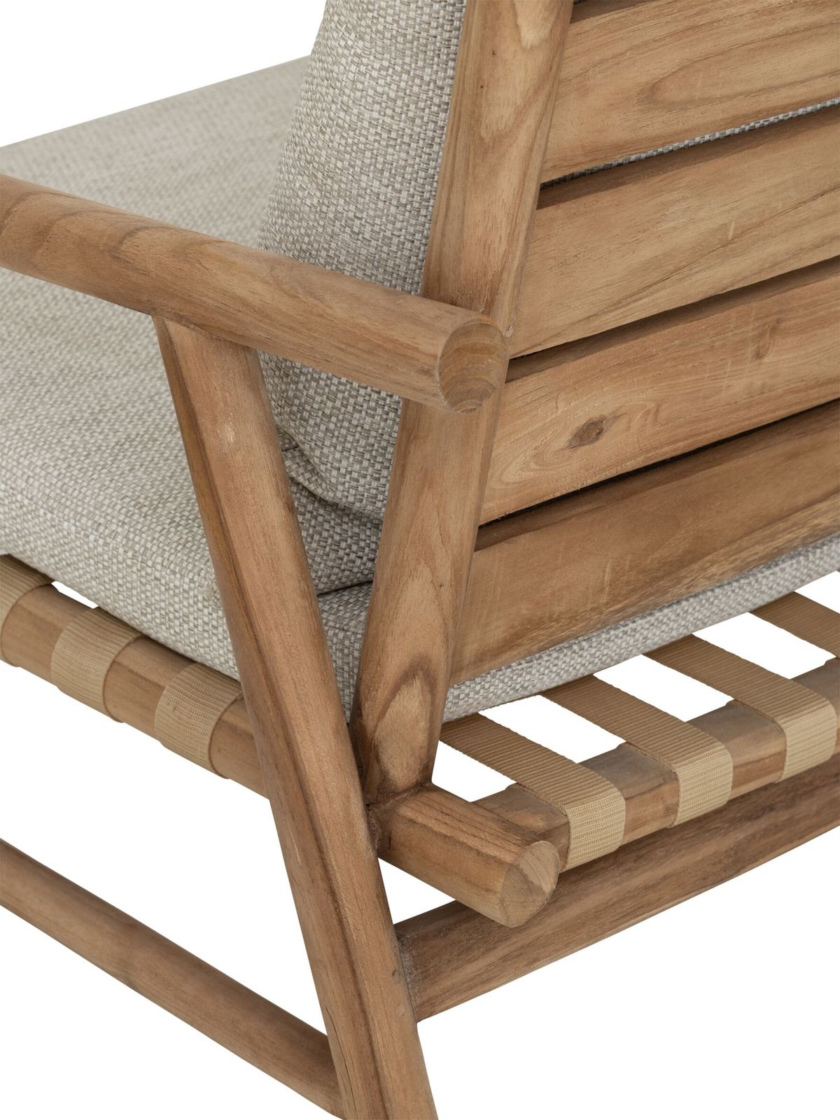 MUST Living Yoko Lounge Chair