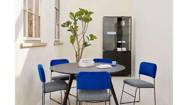 NOGA design Sita Eettafel