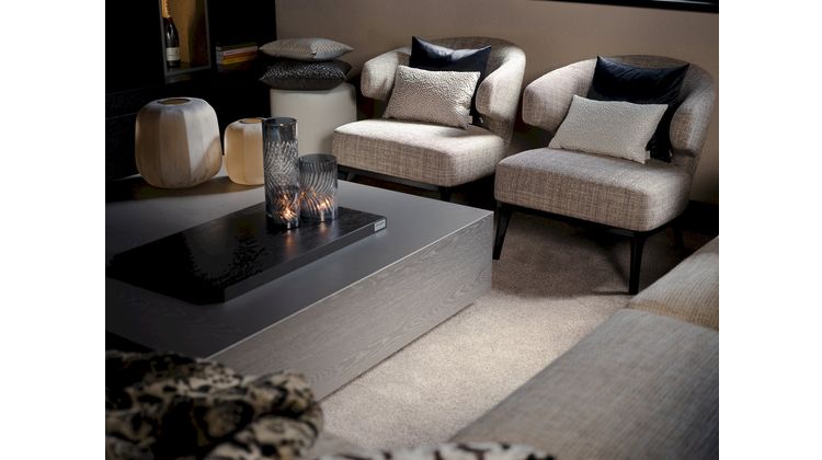 PUUUR Johnson Salontafel